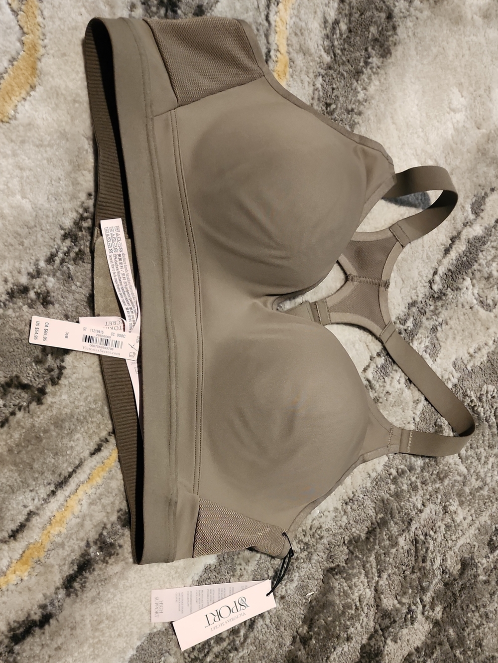Victoria's Secret Olive Toned Molded Sports Bra